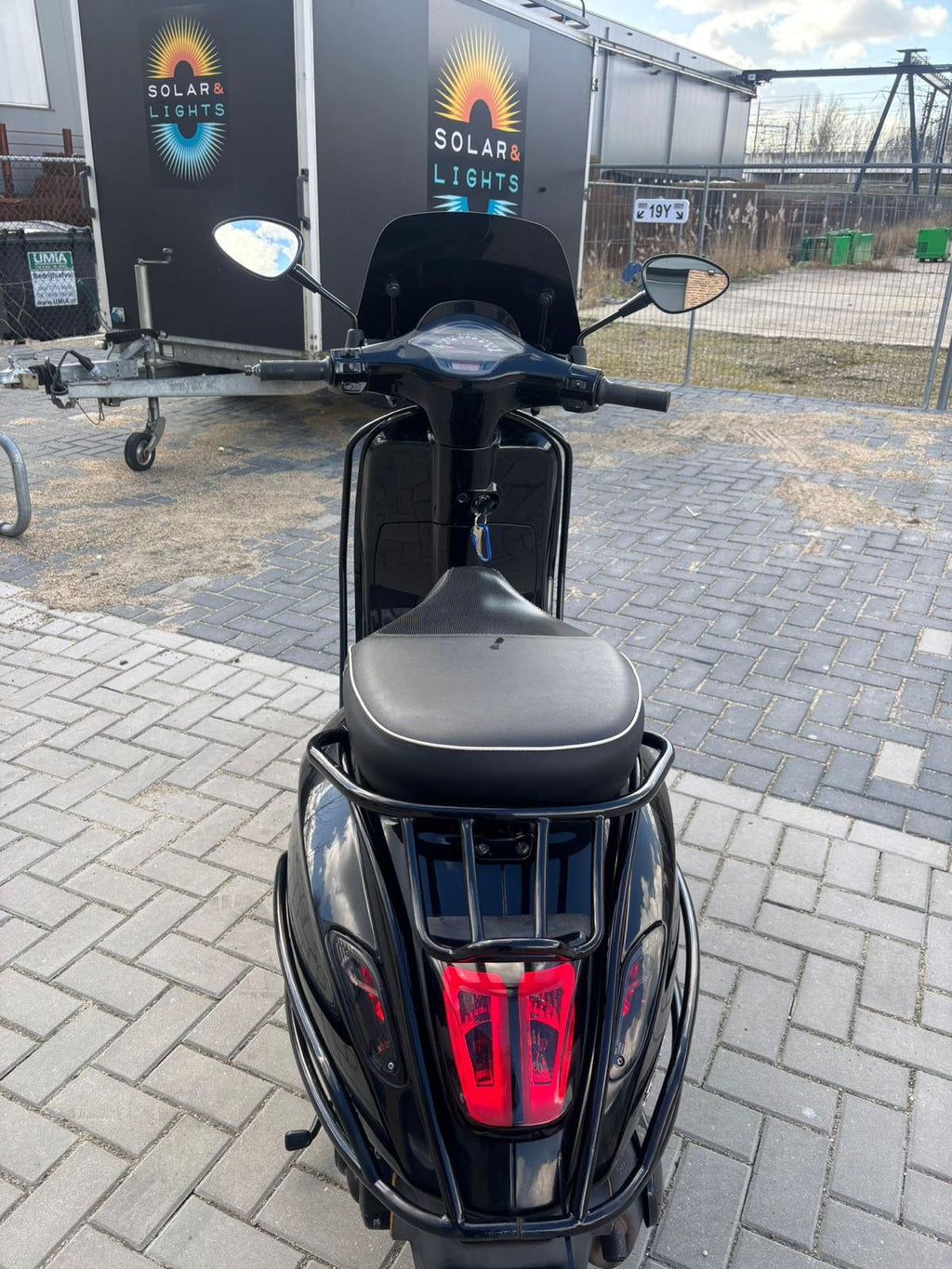 Vespa Sprint Black on Black